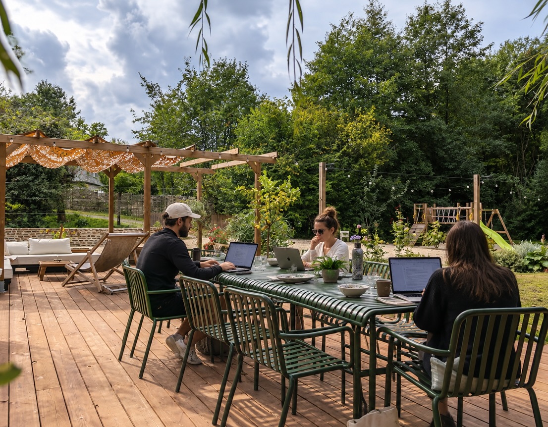 Work together, outdoors
